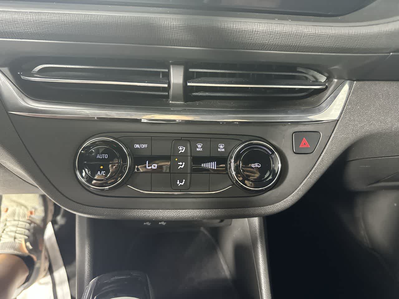 2025 Buick Envista Preferred