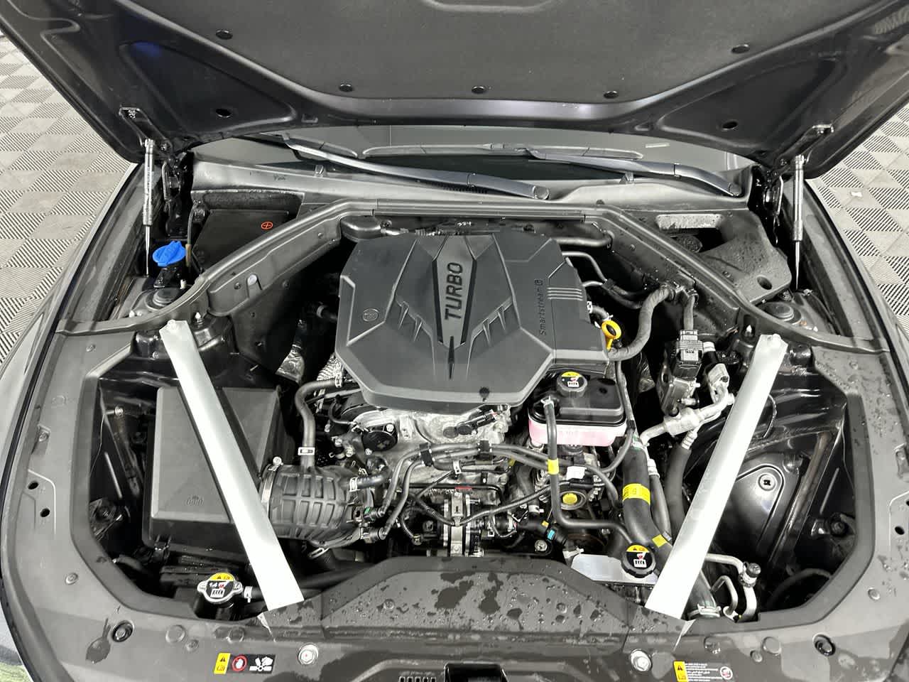 2025 Genesis G70 2.5T