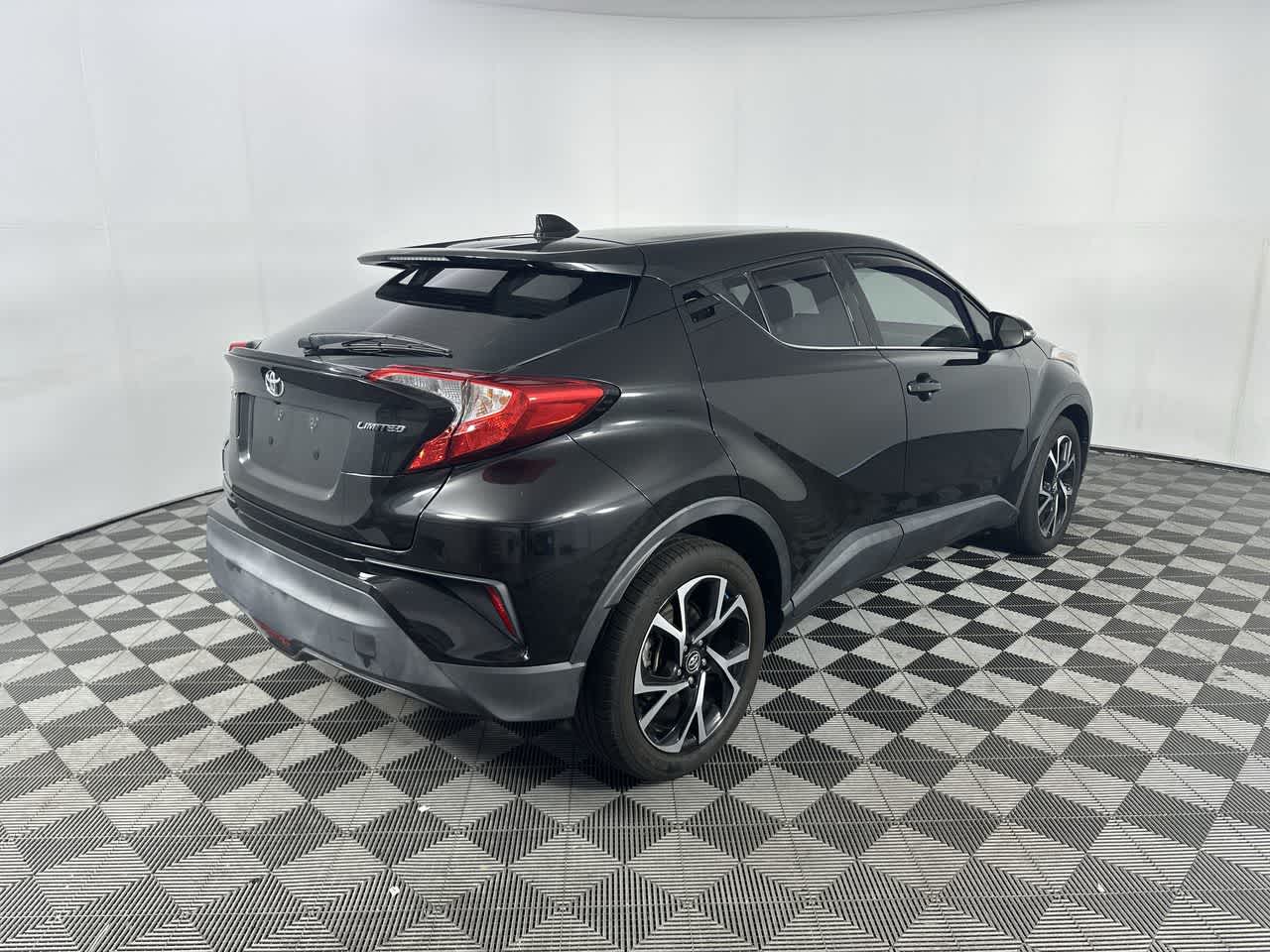 2019 Toyota C-HR XLE