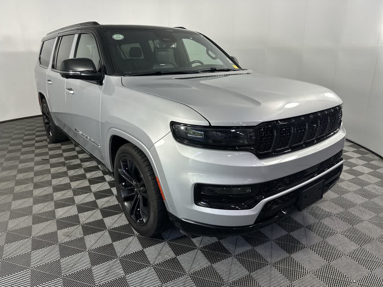 2024 Jeep Grand Wagoneer L Series II