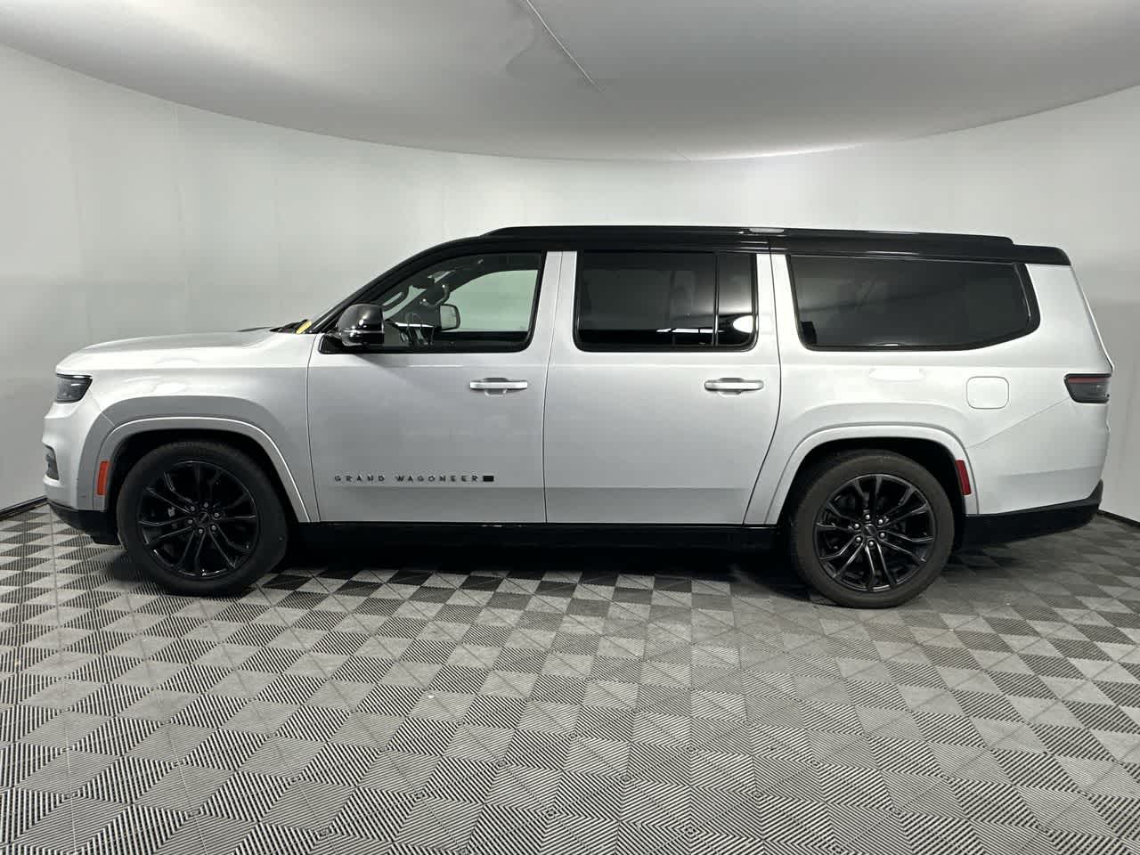 2024 Jeep Grand Wagoneer L Series II