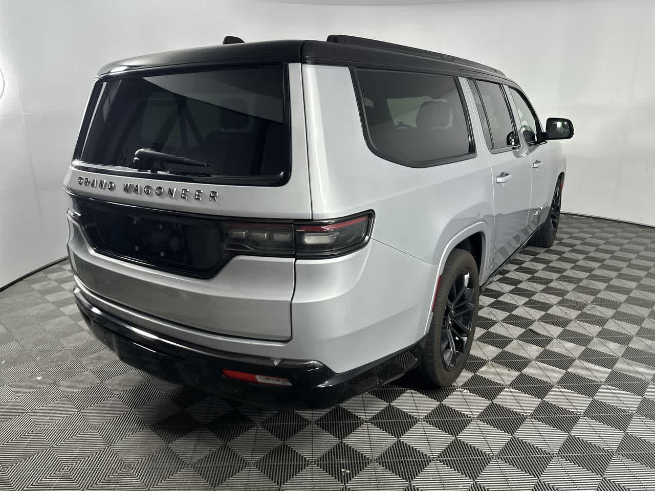 2024 Jeep Grand Wagoneer L Series II