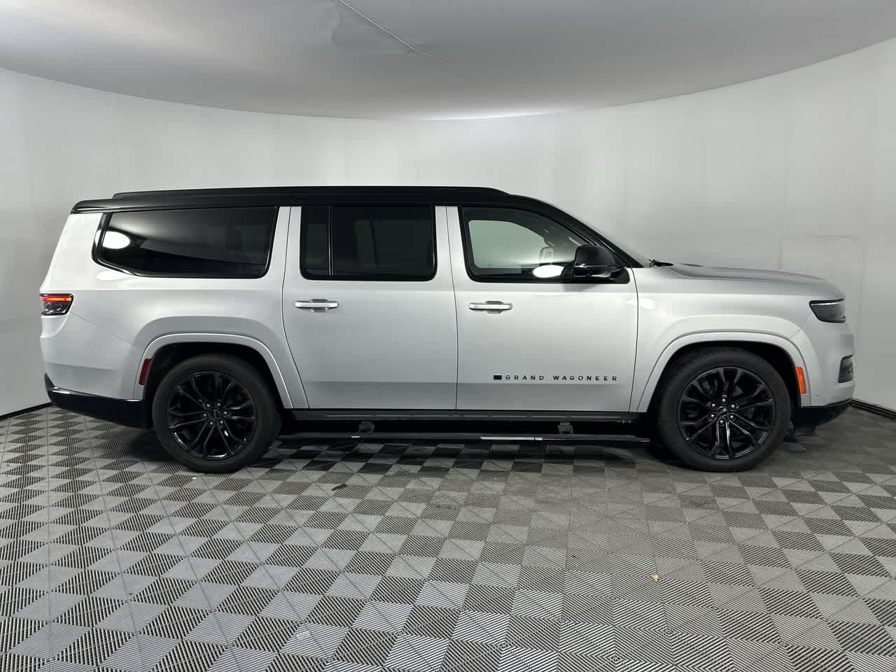 2024 Jeep Grand Wagoneer L Series II