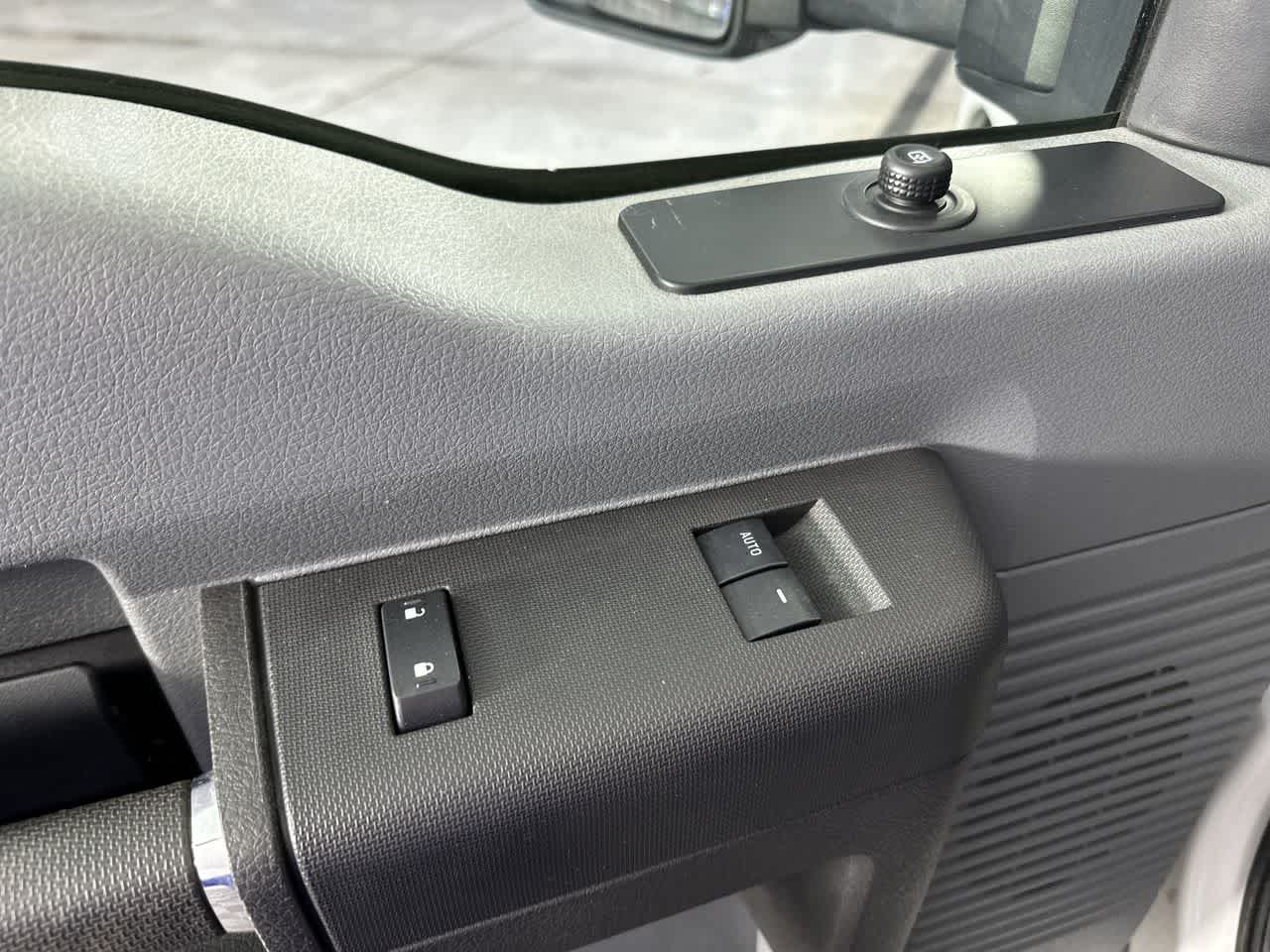 2012 Ford Super Duty F-250 SRW XL