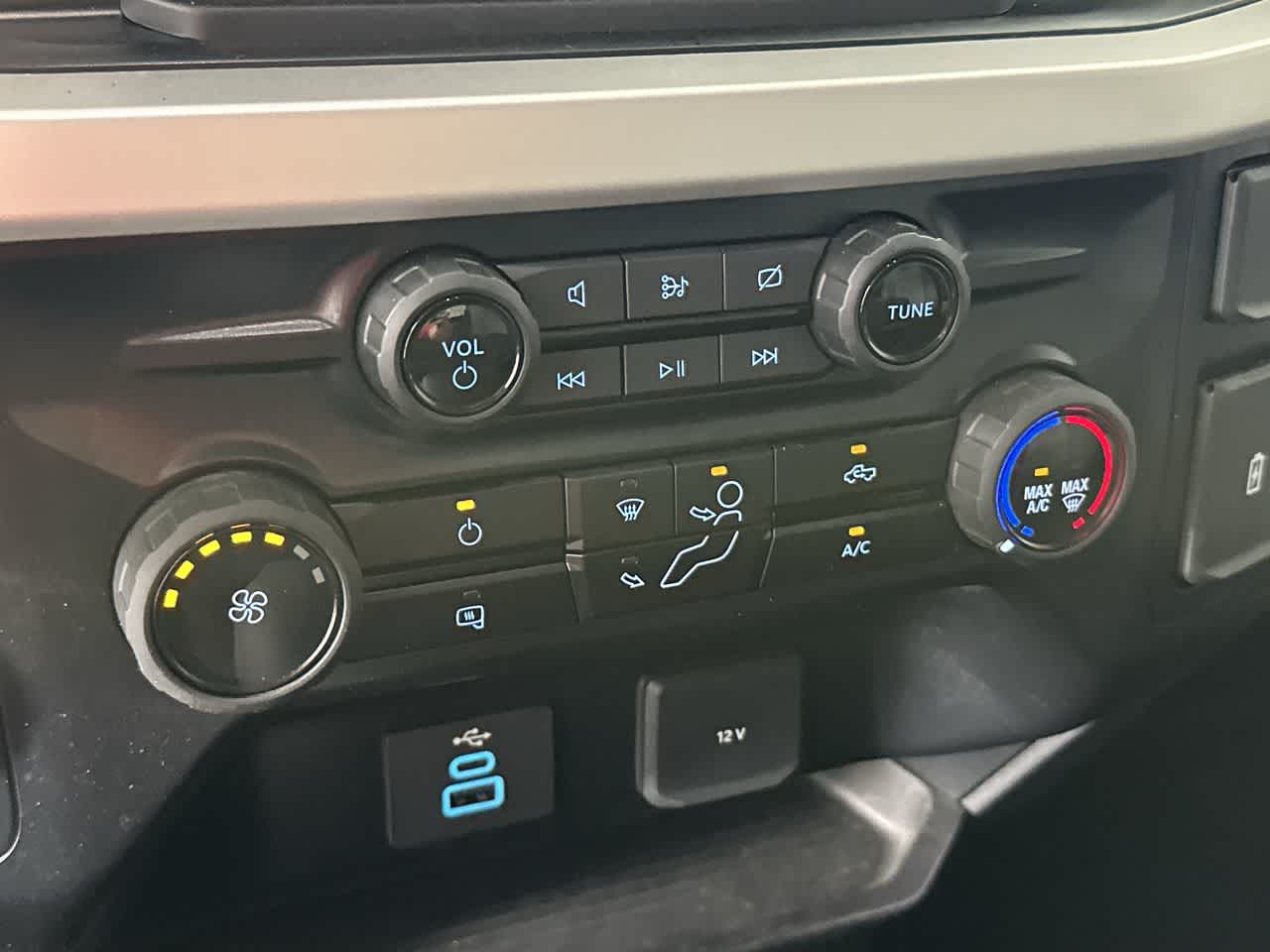 2024 Ford Super Duty F-250 Pickup XL