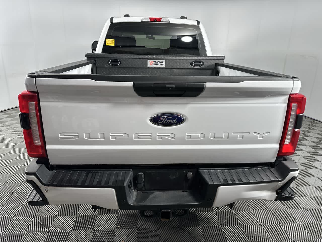 2024 Ford Super Duty F-250 Pickup XL