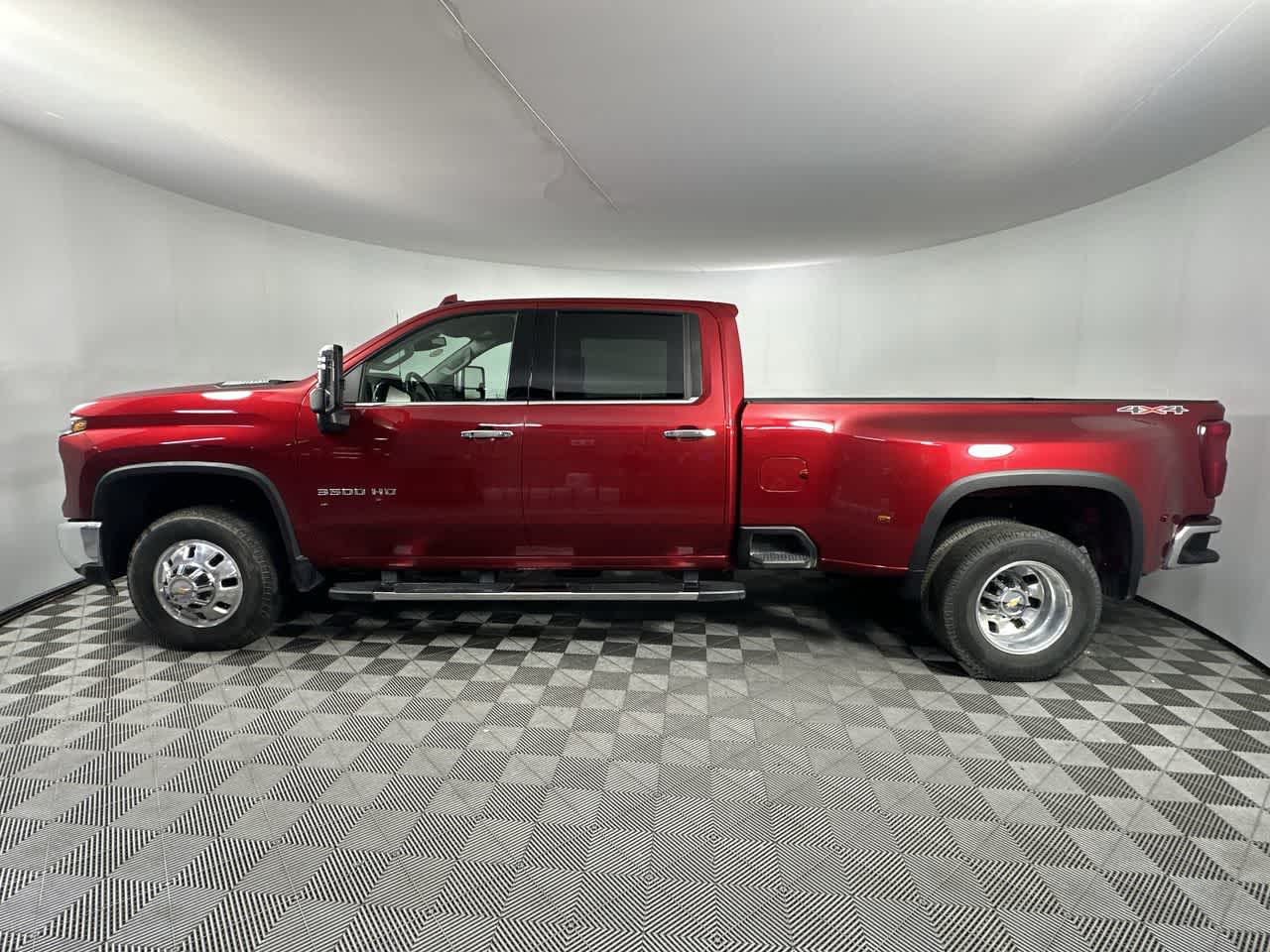 2025 Chevrolet Silverado 3500HD LTZ