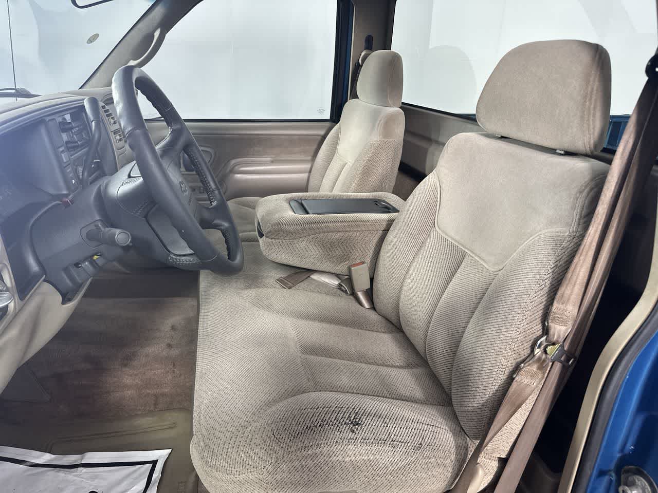 1997 Chevrolet C/K 1500 Reg Cab 131.5" WB 4WD