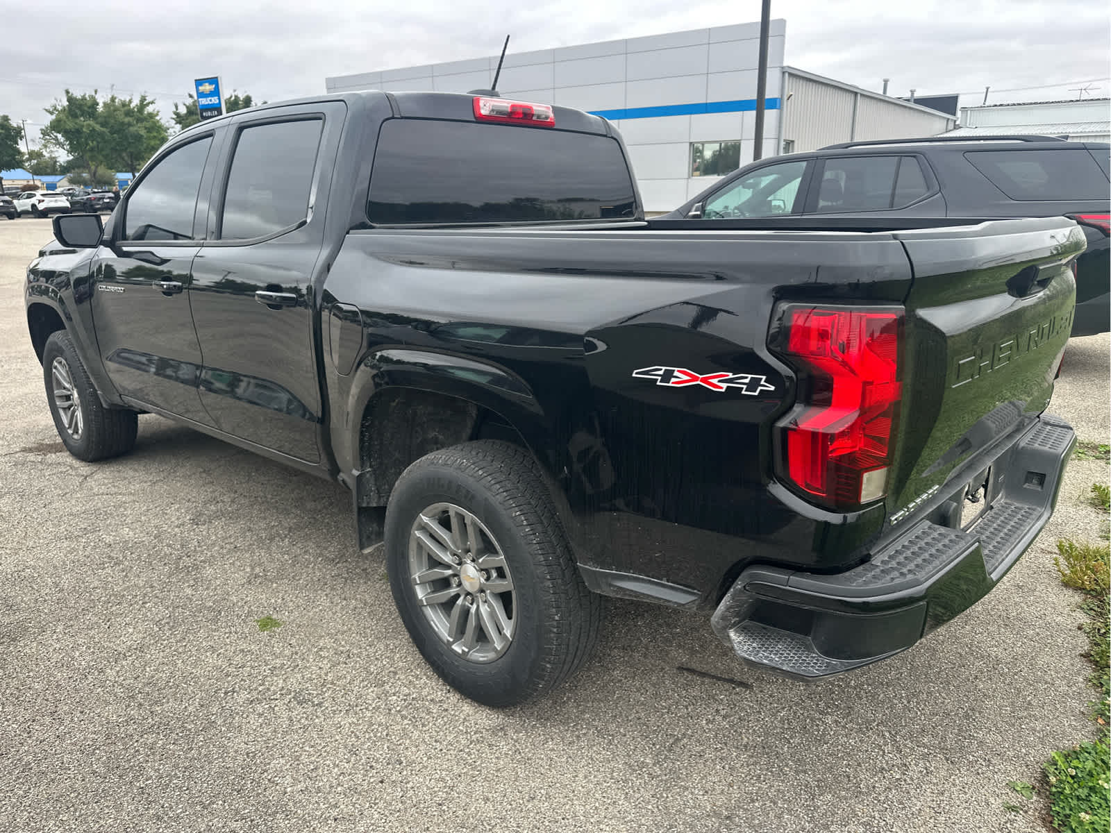 2024 Chevrolet Colorado 4WD LT