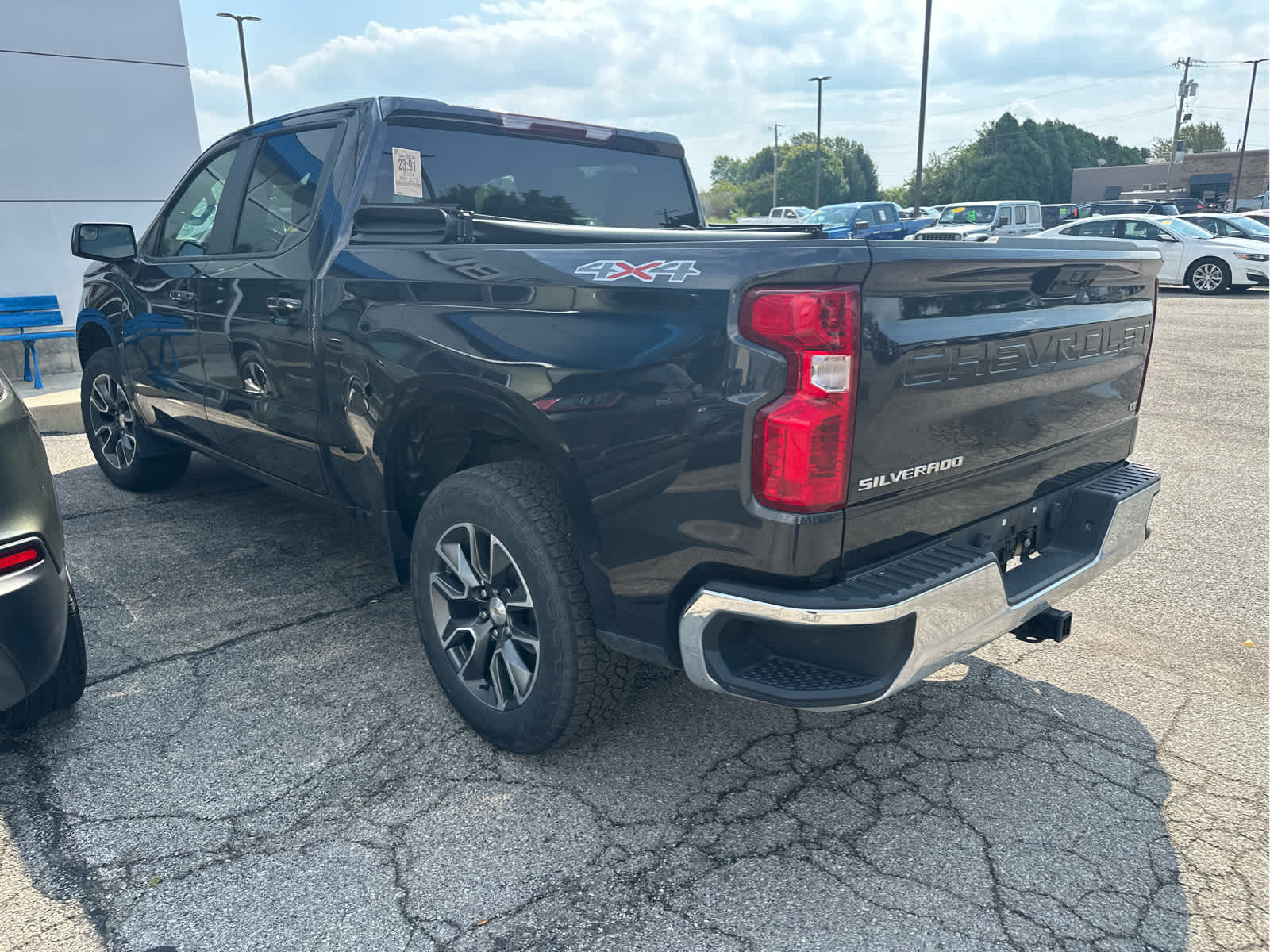 2024 Chevrolet Silverado 1500 LT