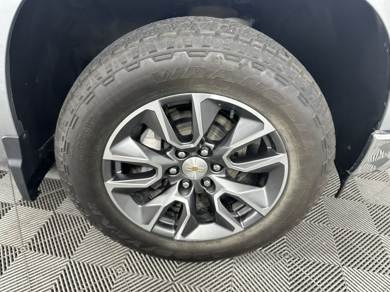 2024 Chevrolet Silverado 1500 LT