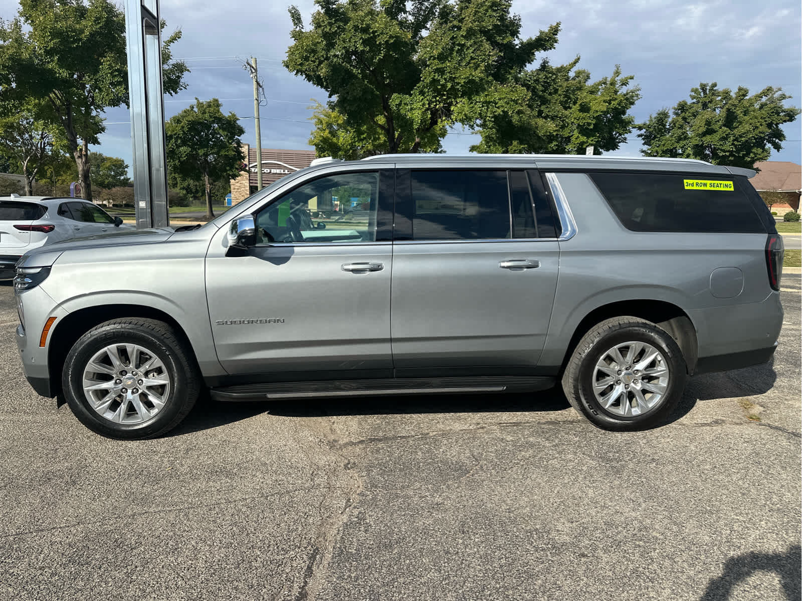 2025 Chevrolet Suburban Premier
