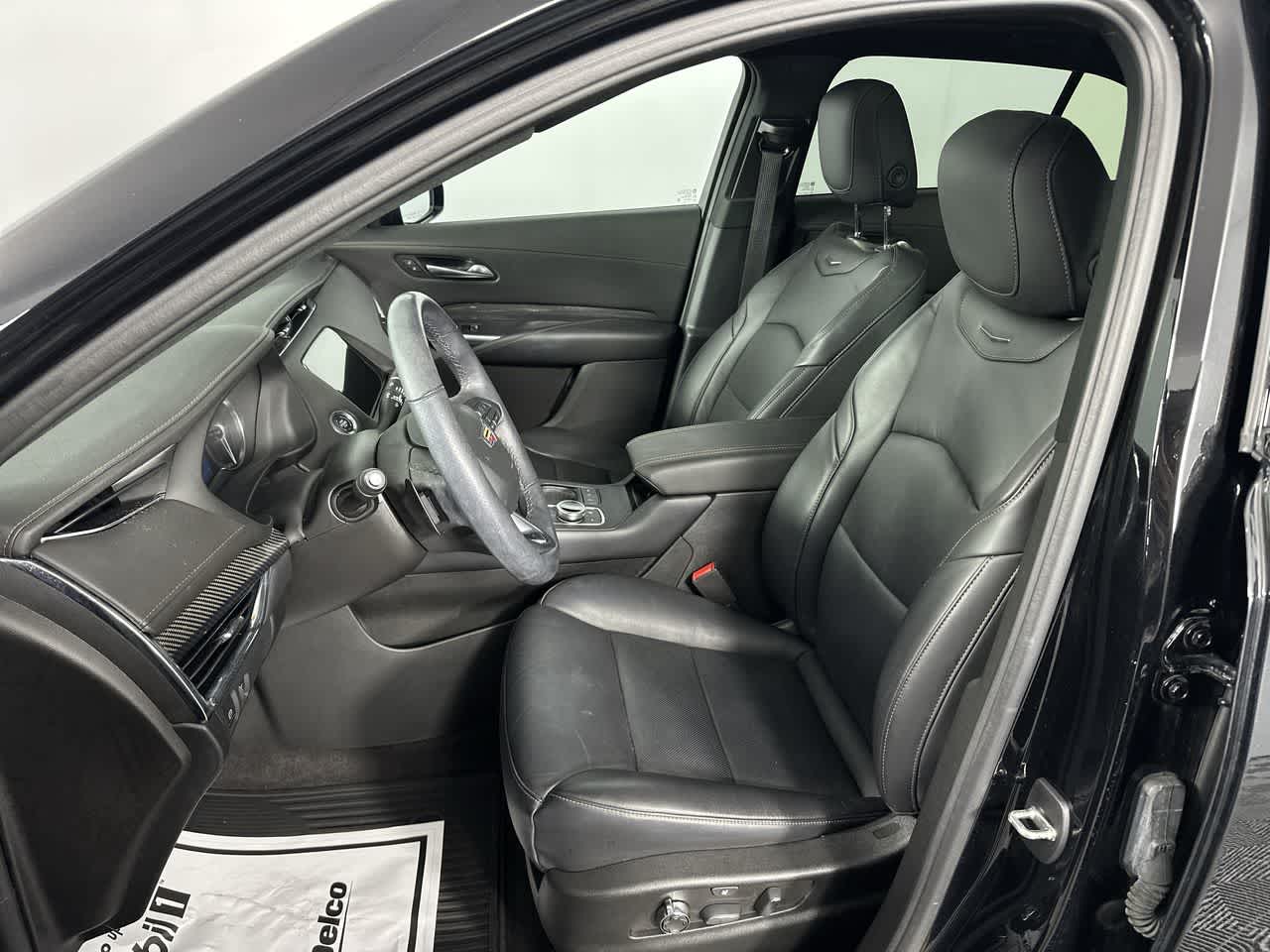 2023 Cadillac XT4 AWD Sport