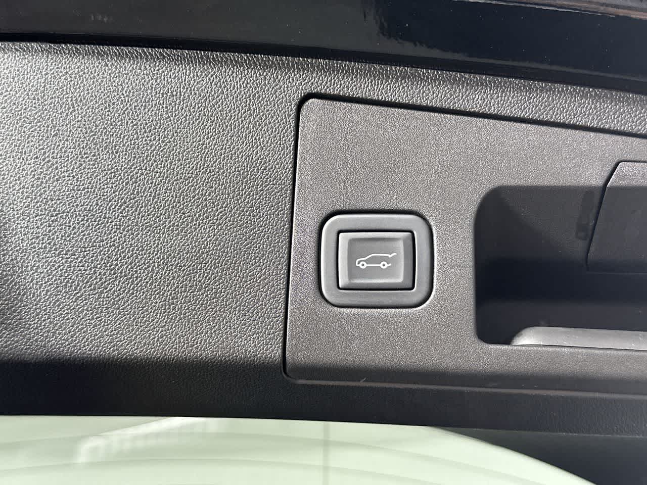 2023 Cadillac XT4 AWD Sport