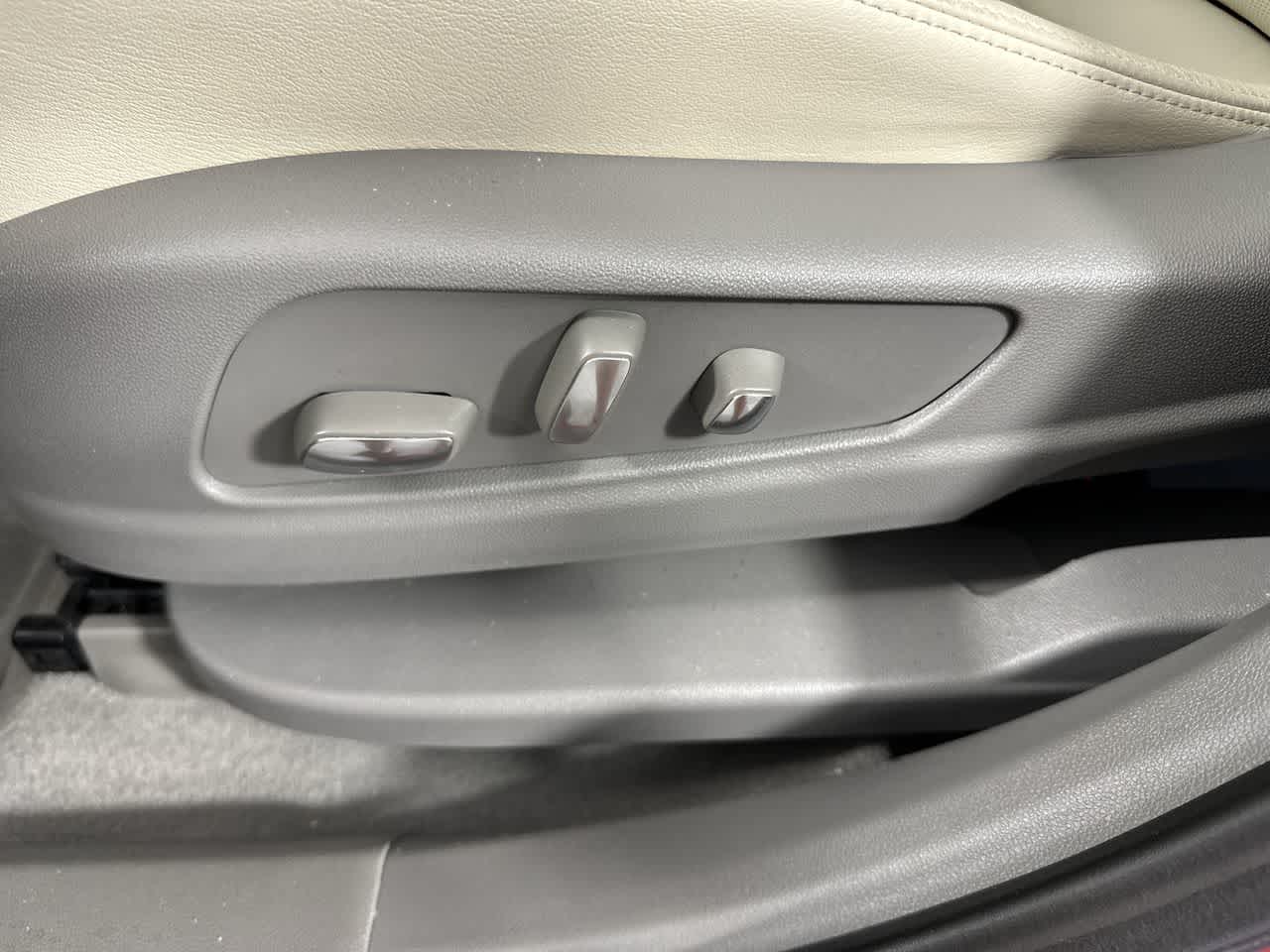 2025 Cadillac XT6 AWD Premium Luxury