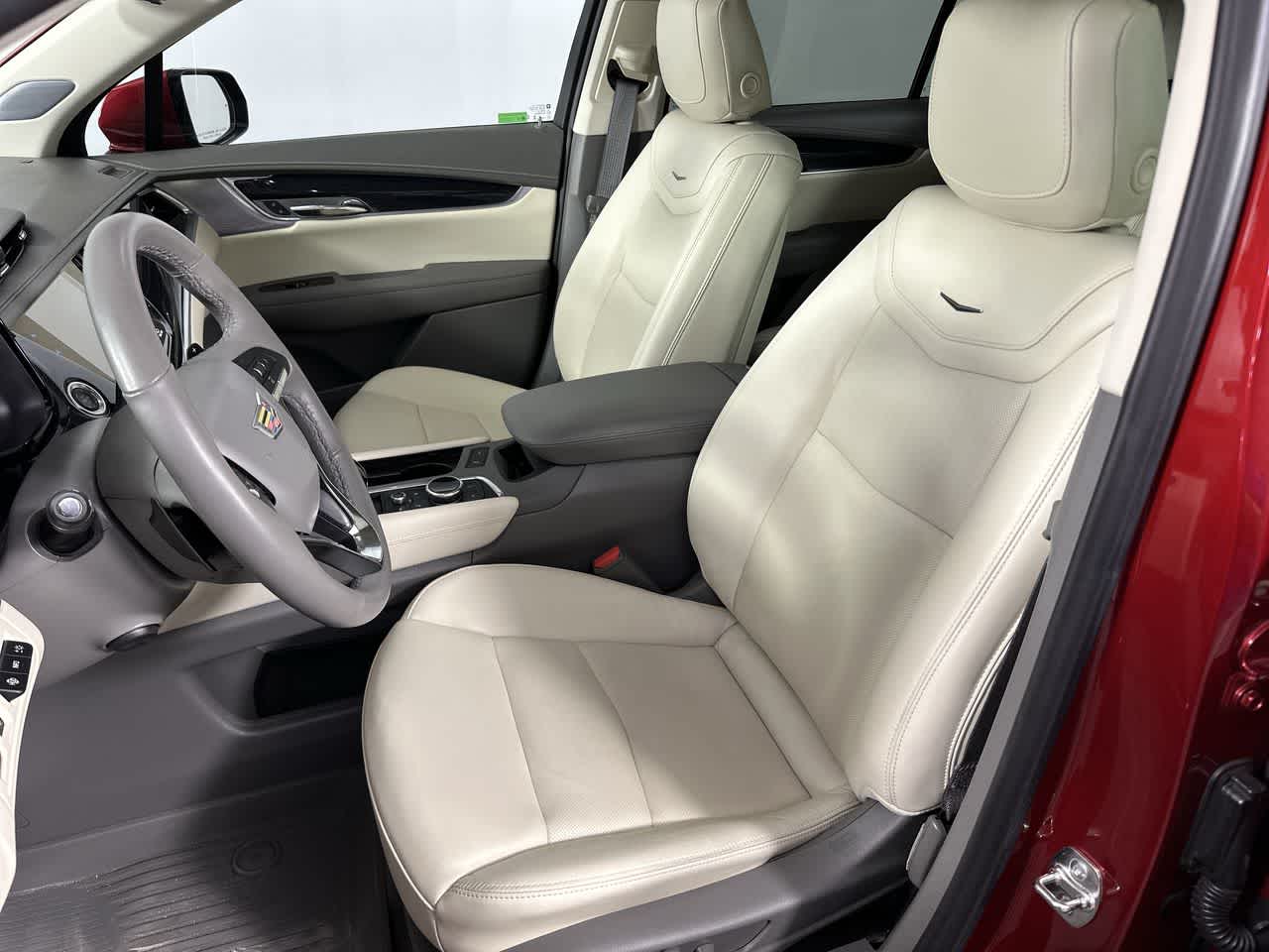 2025 Cadillac XT6 AWD Premium Luxury