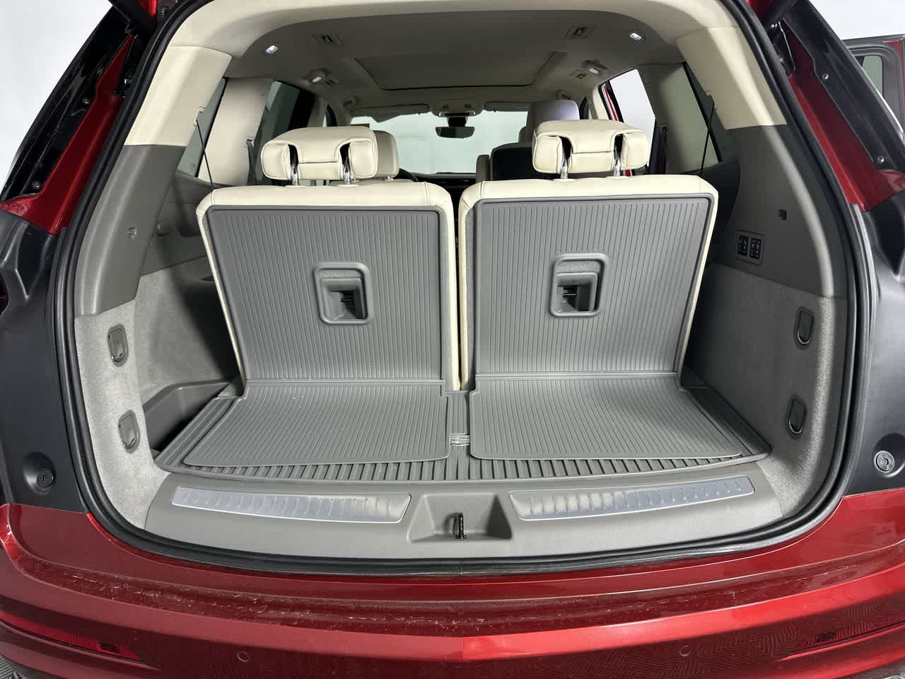 2025 Cadillac XT6 AWD Premium Luxury