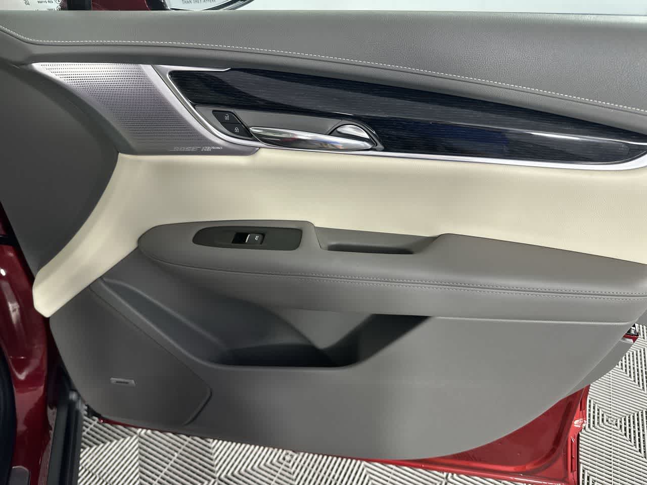 2025 Cadillac XT6 AWD Premium Luxury
