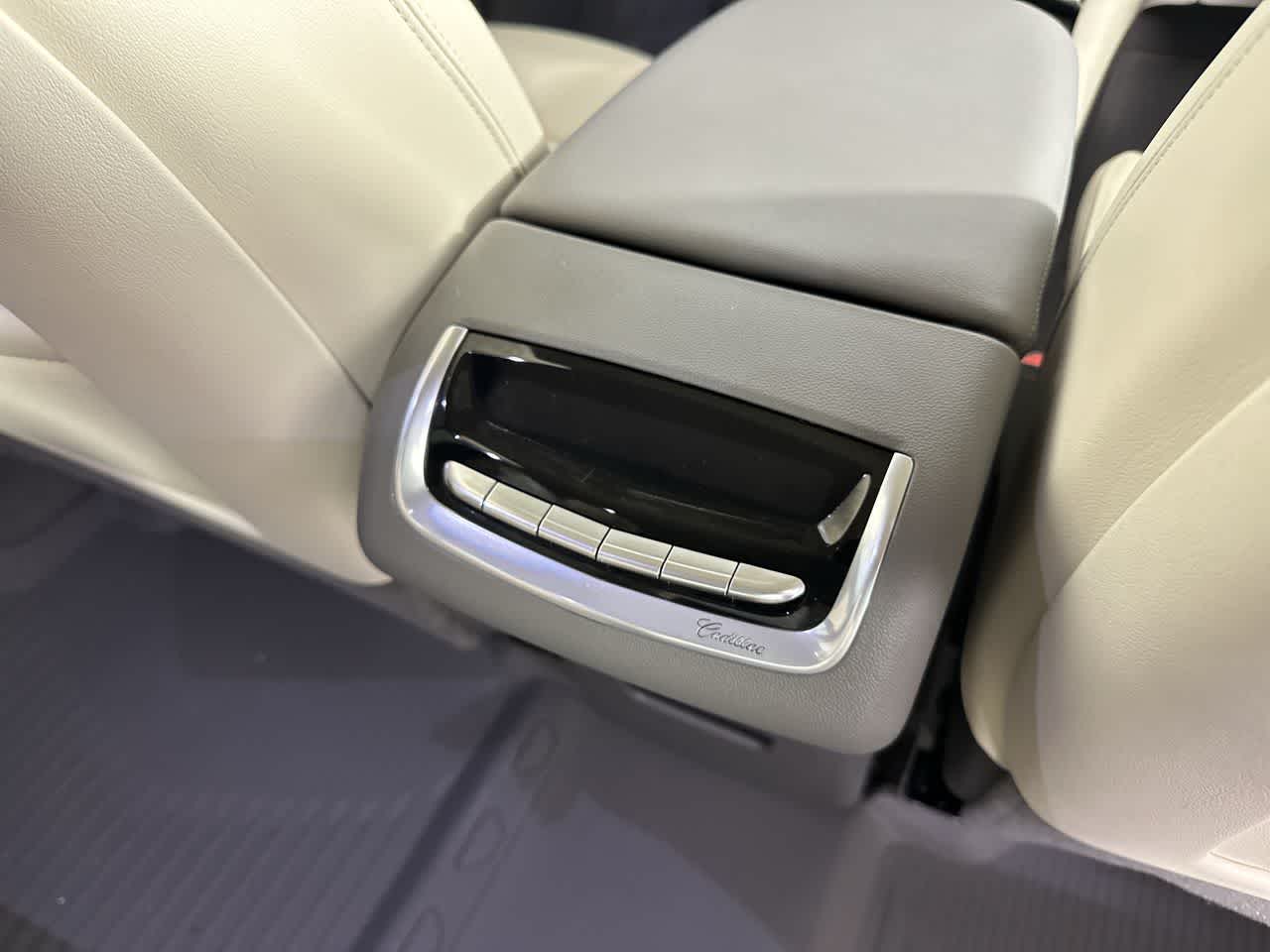2025 Cadillac XT6 AWD Premium Luxury