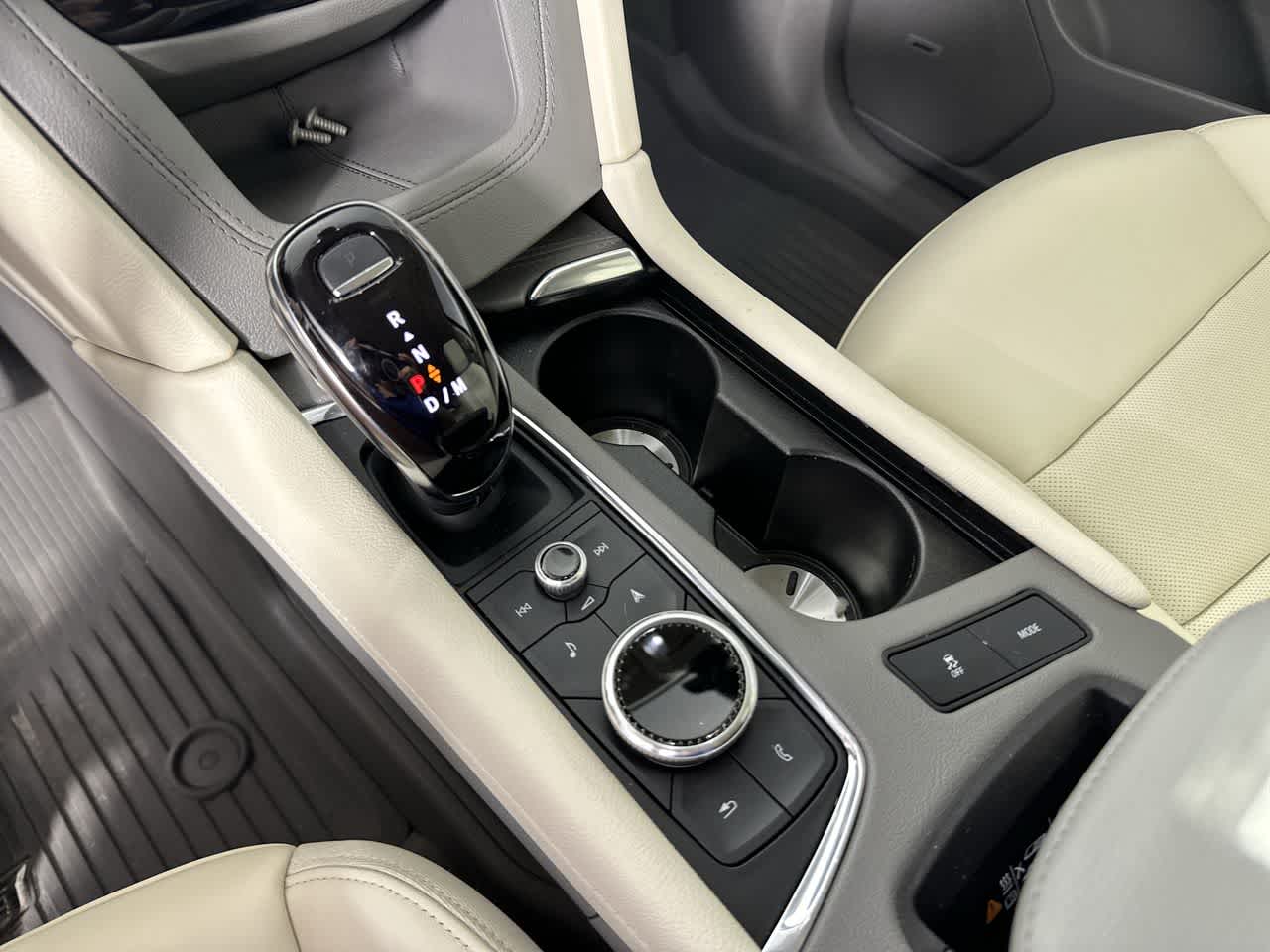 2025 Cadillac XT6 AWD Premium Luxury