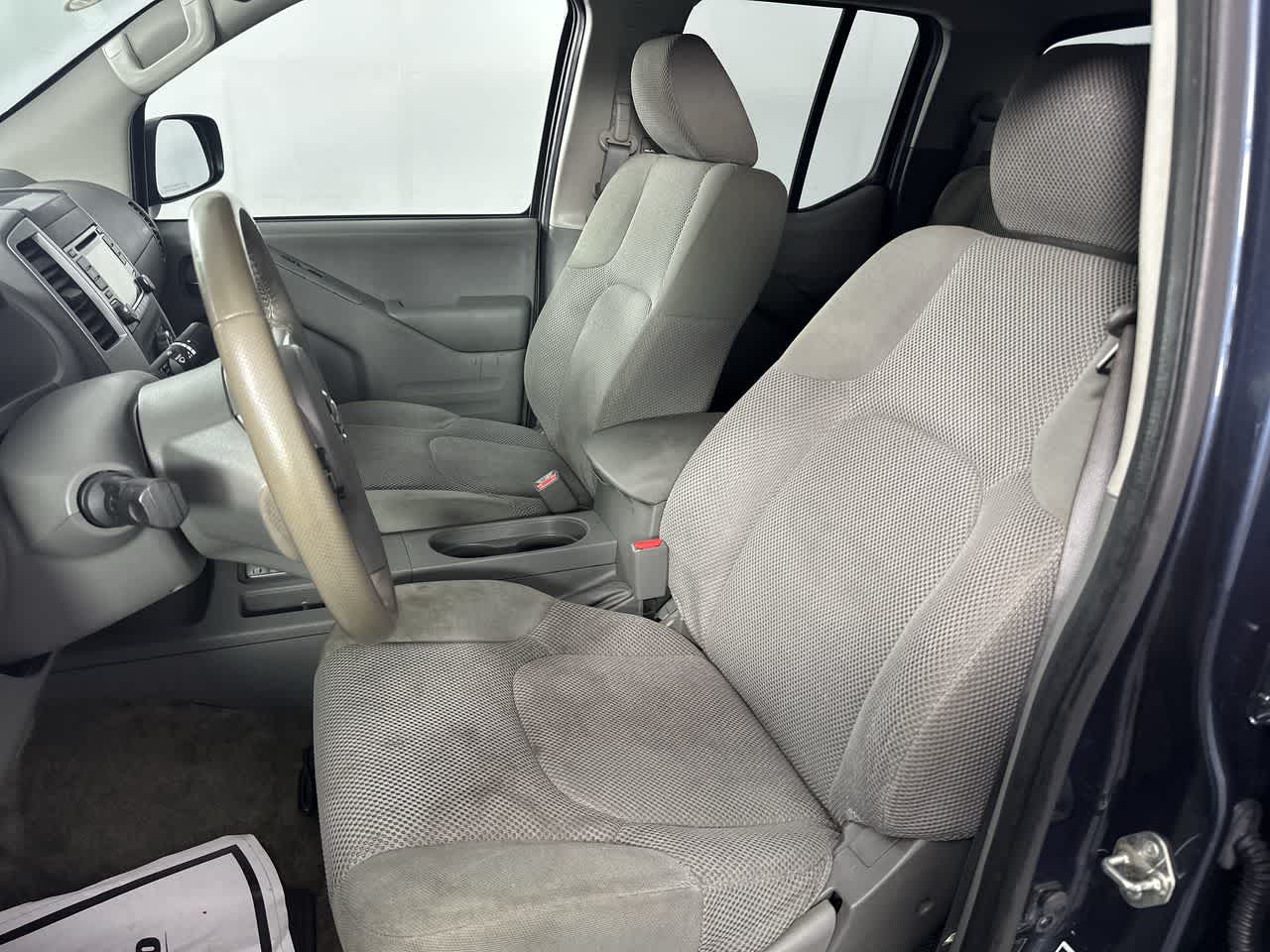 2017 Nissan Frontier SV V6