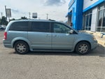 2010 Chrysler Town & Country Limited