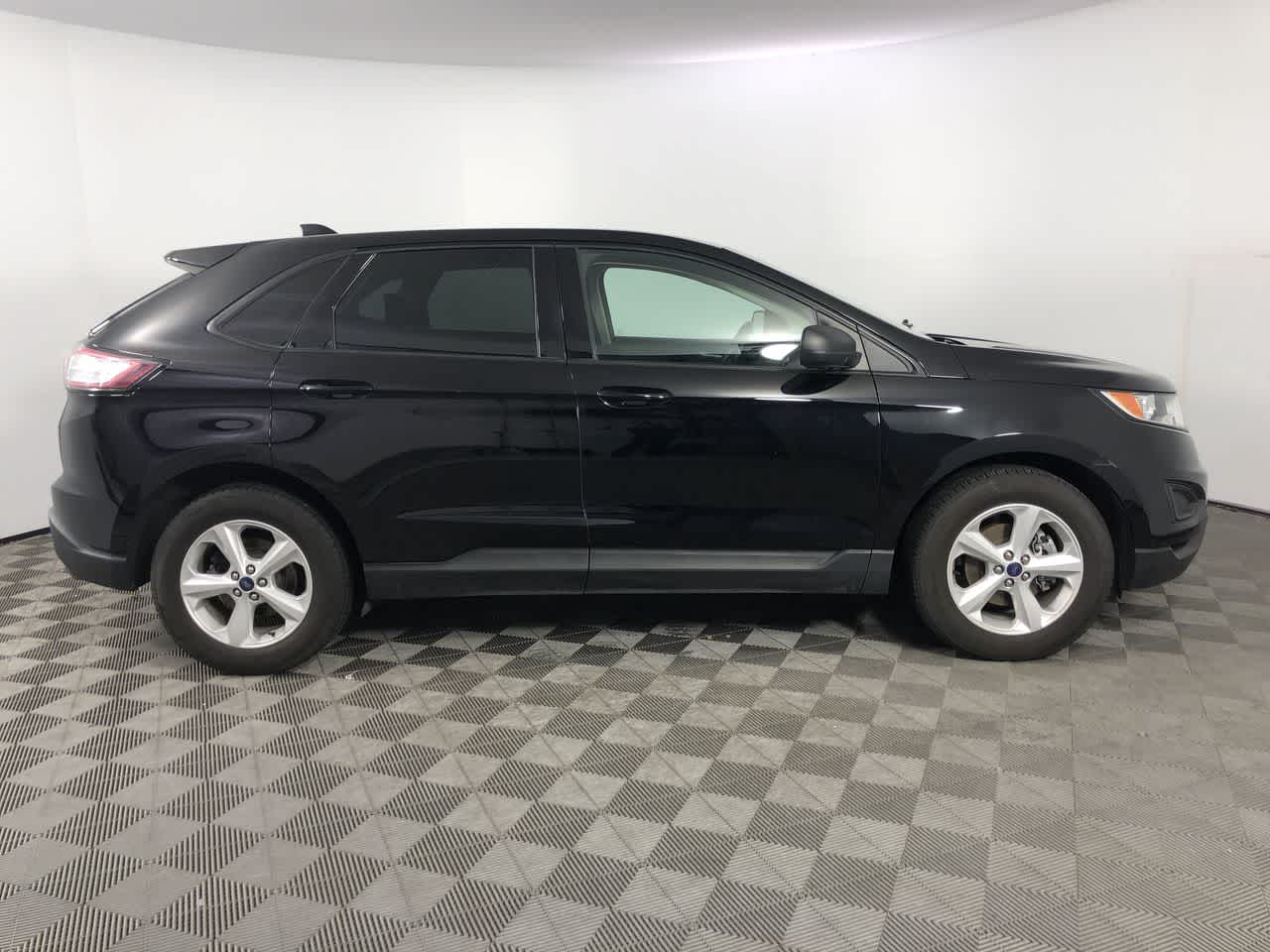 2018 Ford Edge SE