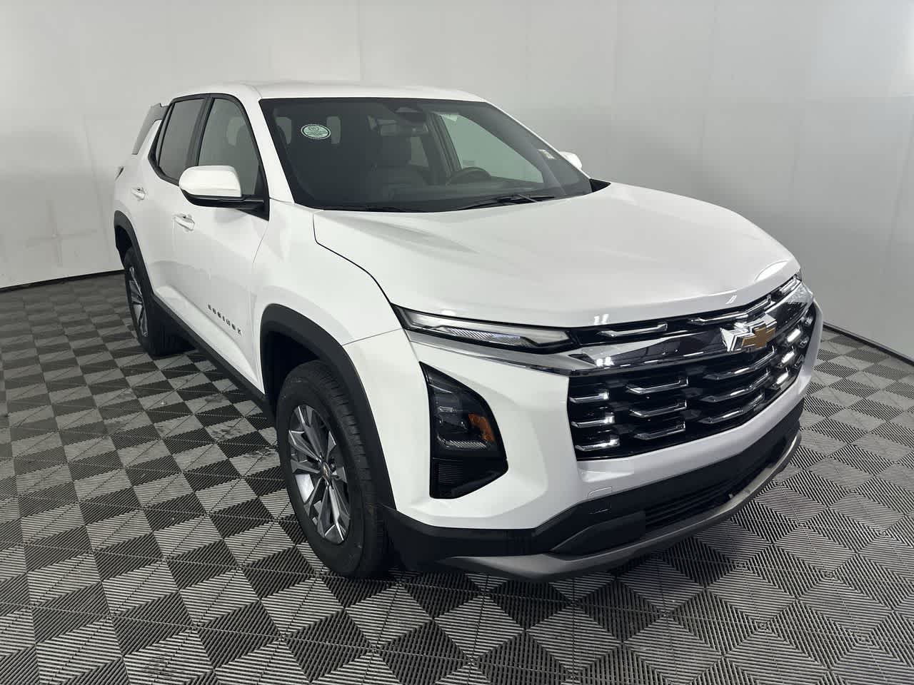 2025 Chevrolet Equinox AWD LT