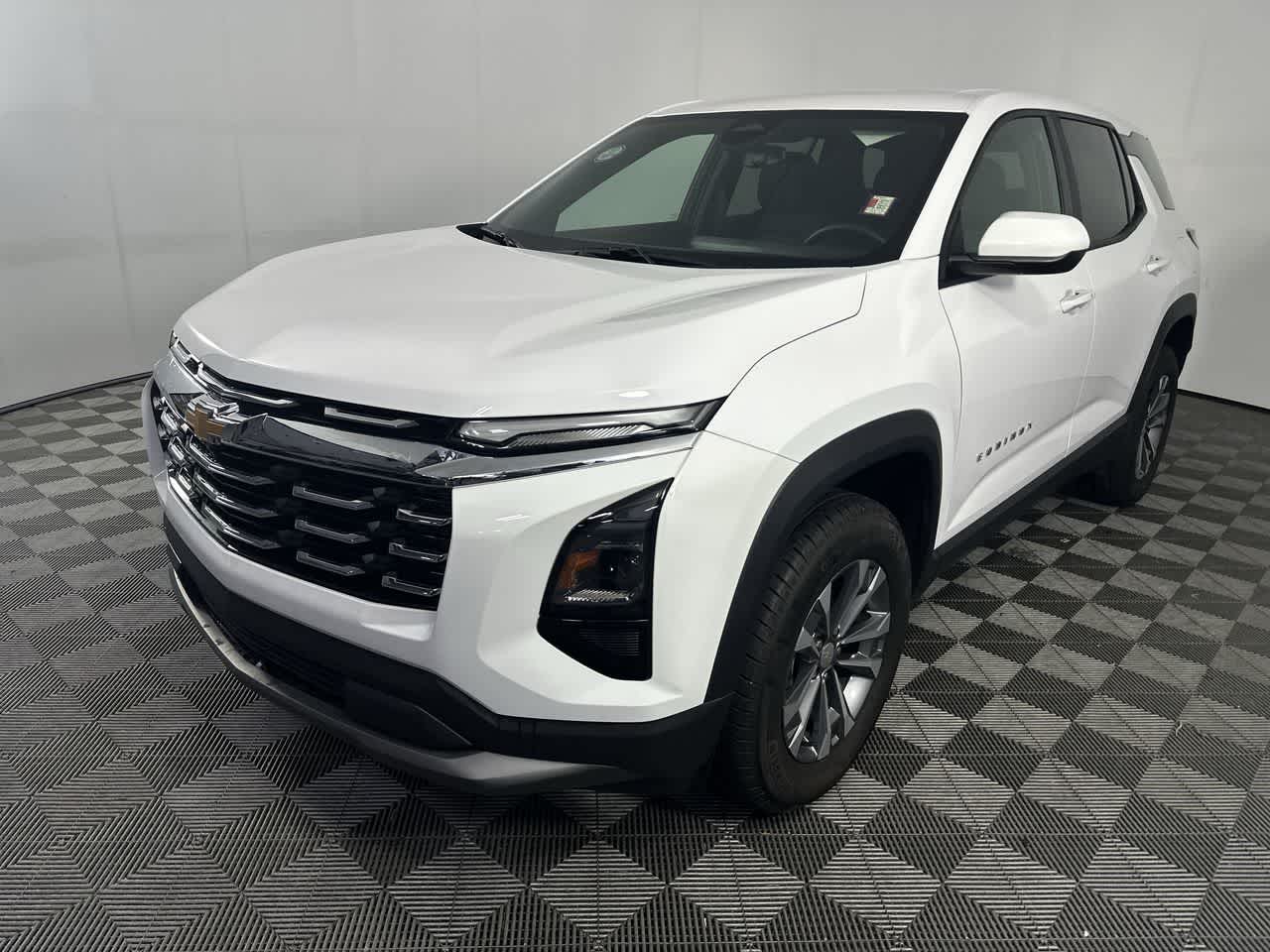 2025 Chevrolet Equinox AWD LT