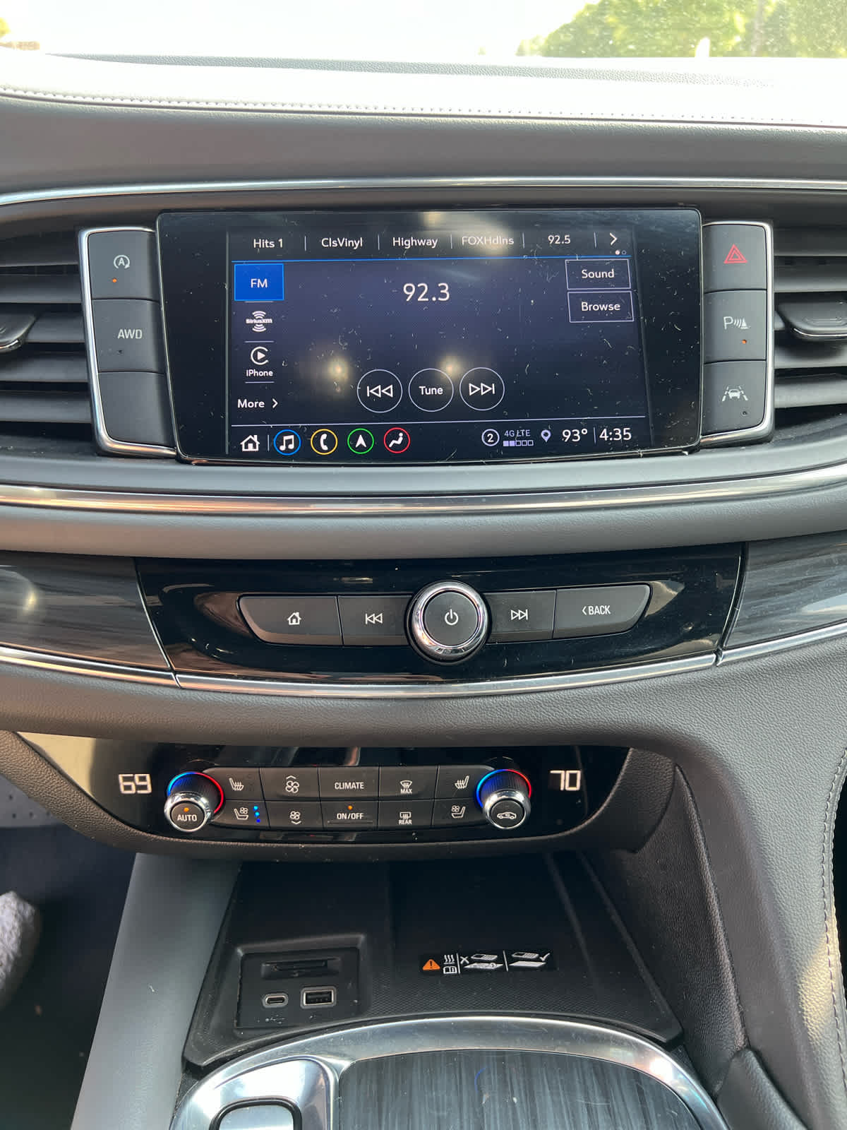 2024 Buick Enclave Premium