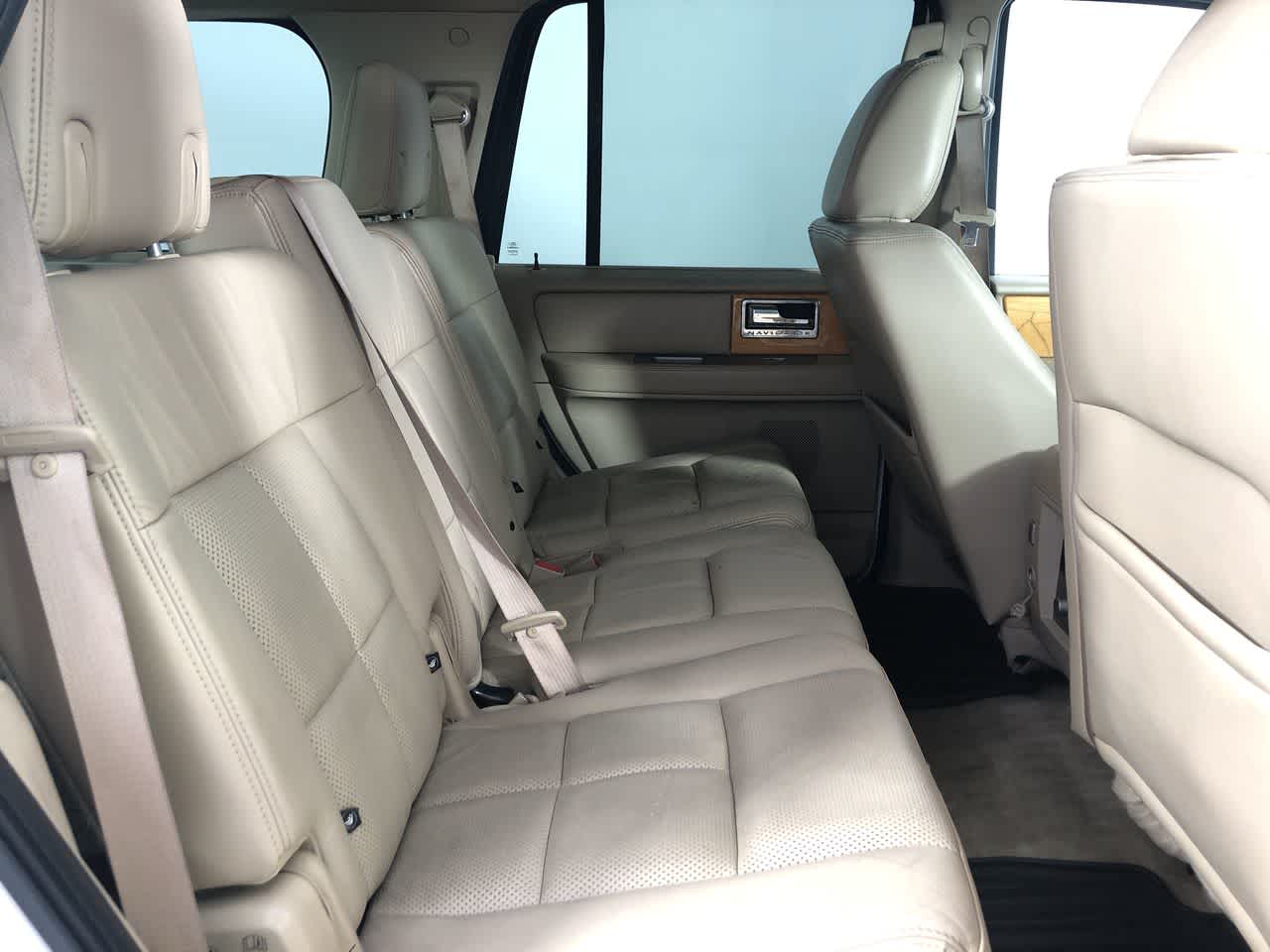 2010 Lincoln Navigator 4WD 4dr
