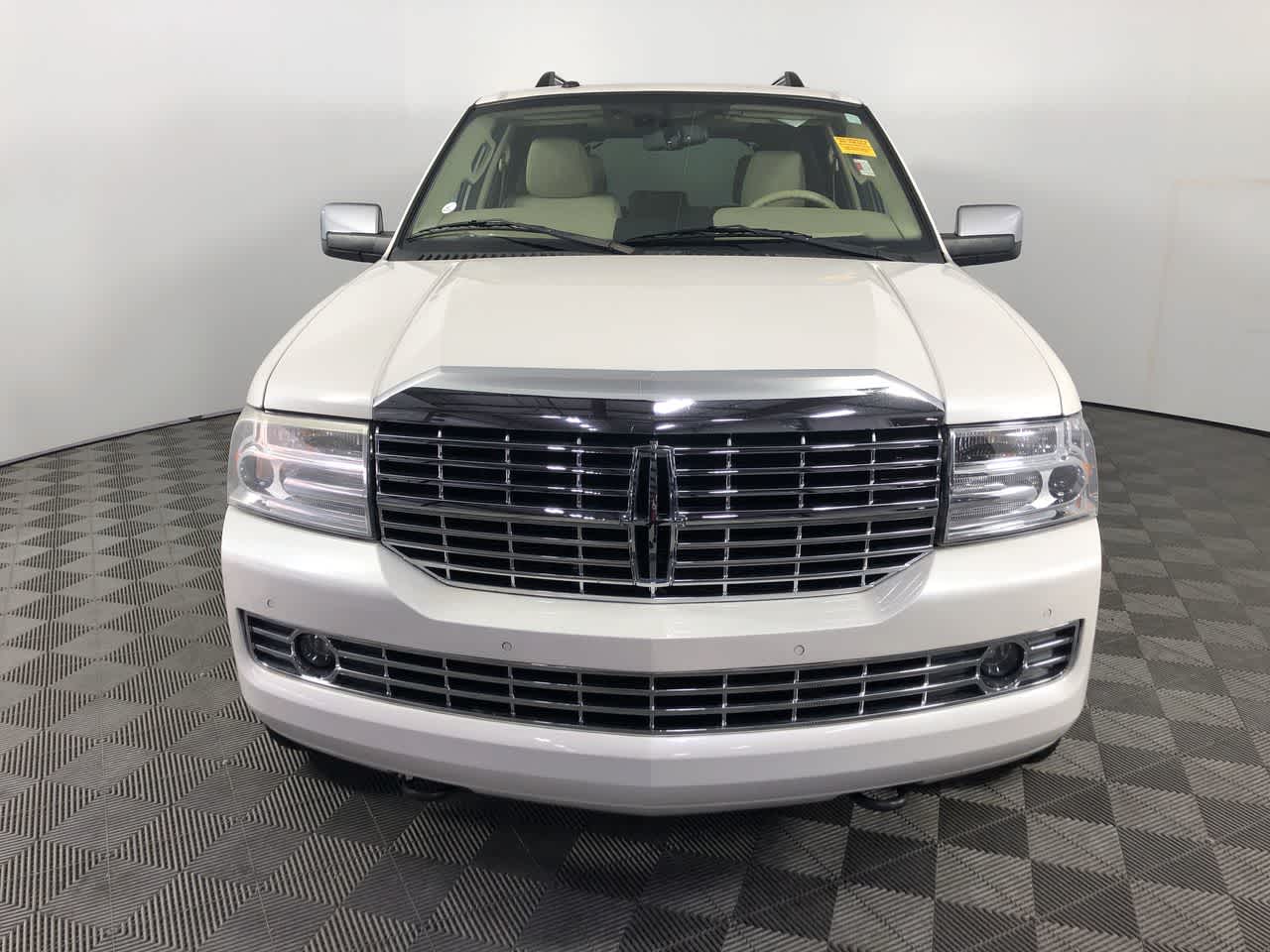 2010 Lincoln Navigator 4WD 4dr