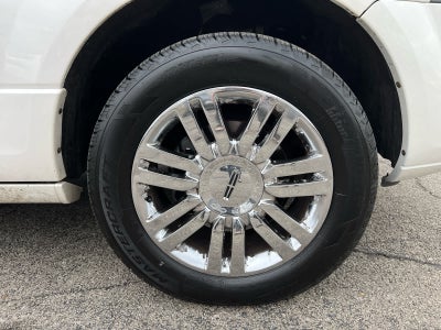 2010 Lincoln Navigator 4WD 4dr