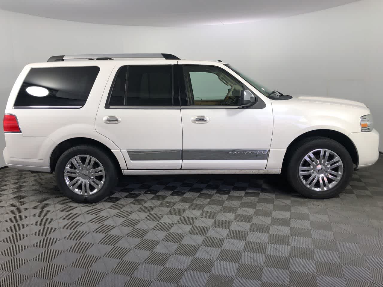 2010 Lincoln Navigator 4WD 4dr