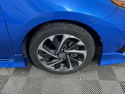 2017 Toyota Corolla iM CVT (Natl)
