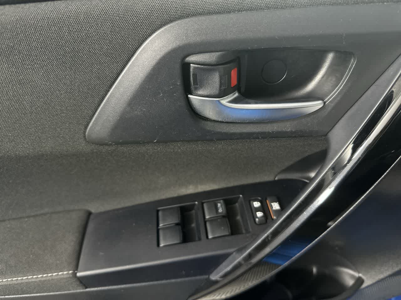 2017 Toyota Corolla iM CVT (Natl)