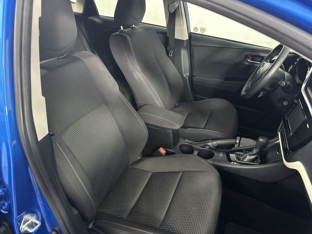 2017 Toyota Corolla iM CVT (Natl)