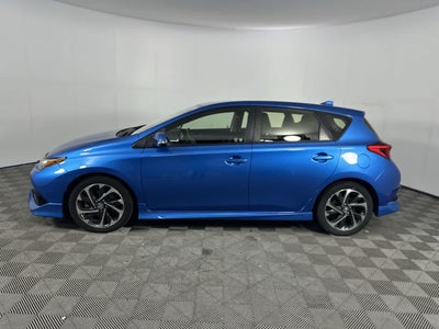 2017 Toyota Corolla iM CVT (Natl)