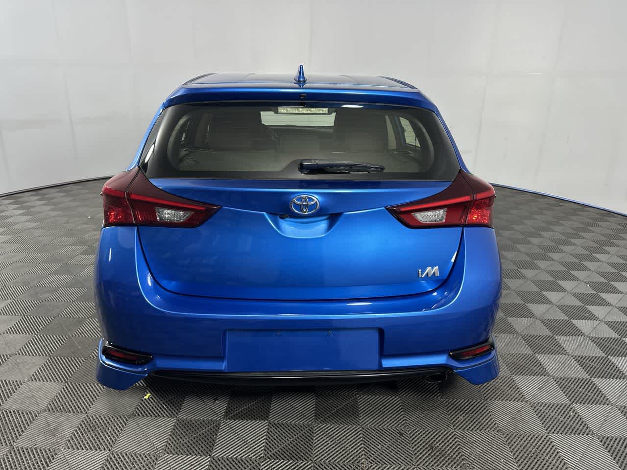 2017 Toyota Corolla iM CVT (Natl)