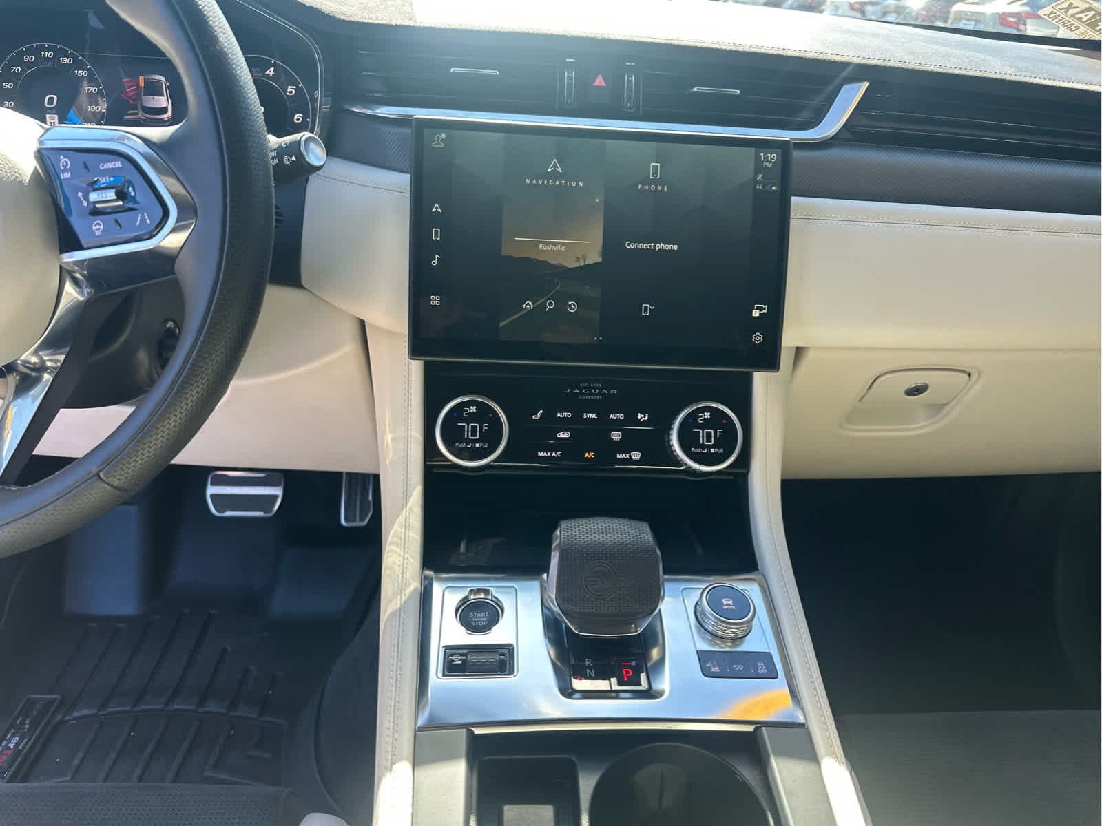 2024 Jaguar F-PACE SVR