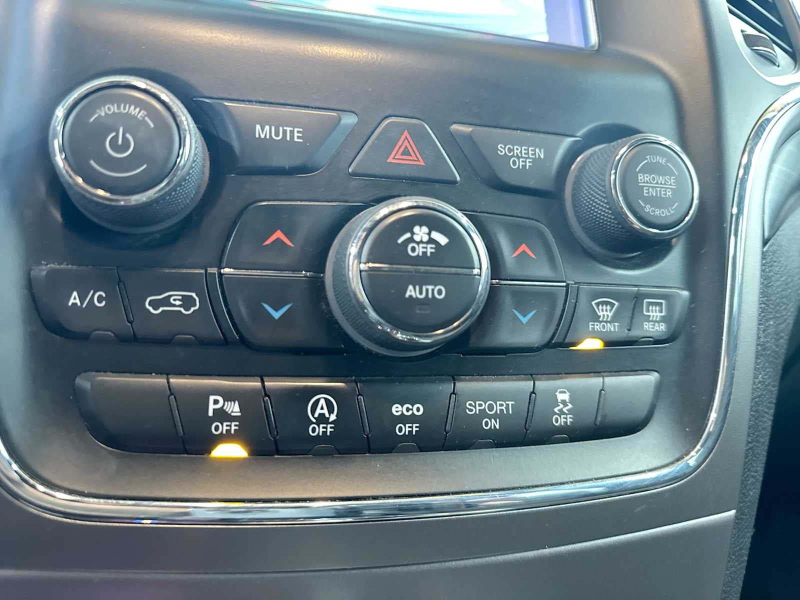 2019 Jeep Grand Cherokee Upland