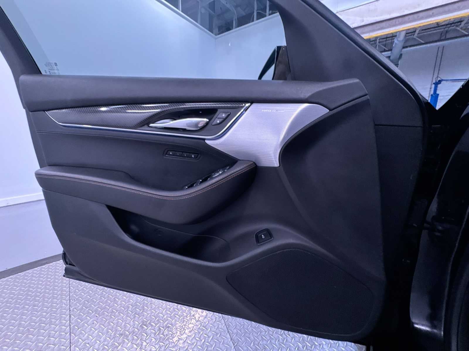 2024 Cadillac CT5-V 4dr Sdn