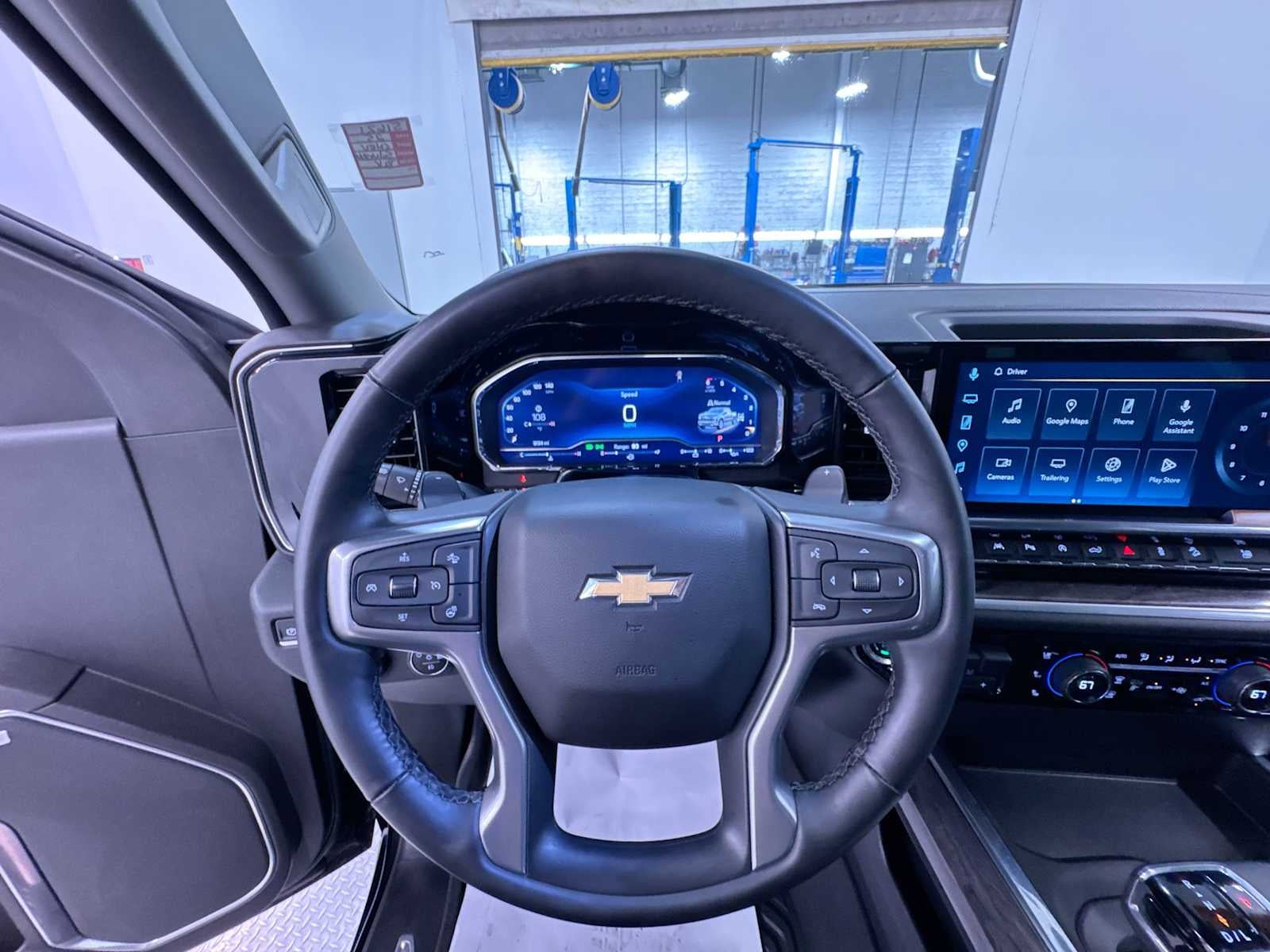 2025 Chevrolet Silverado 1500 LTZ - Photo 15