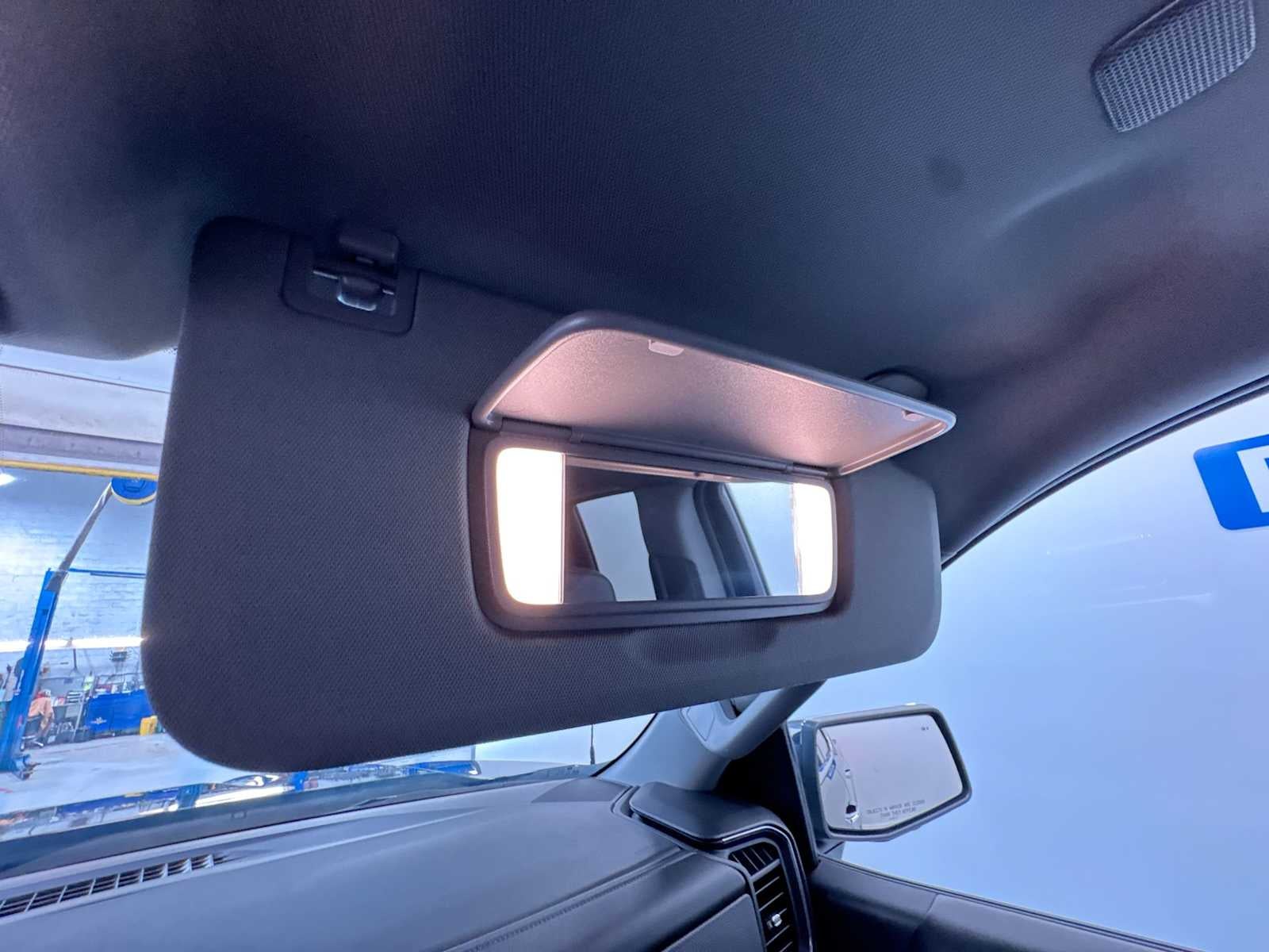 2025 Chevrolet Silverado 1500 LTZ - Photo 34