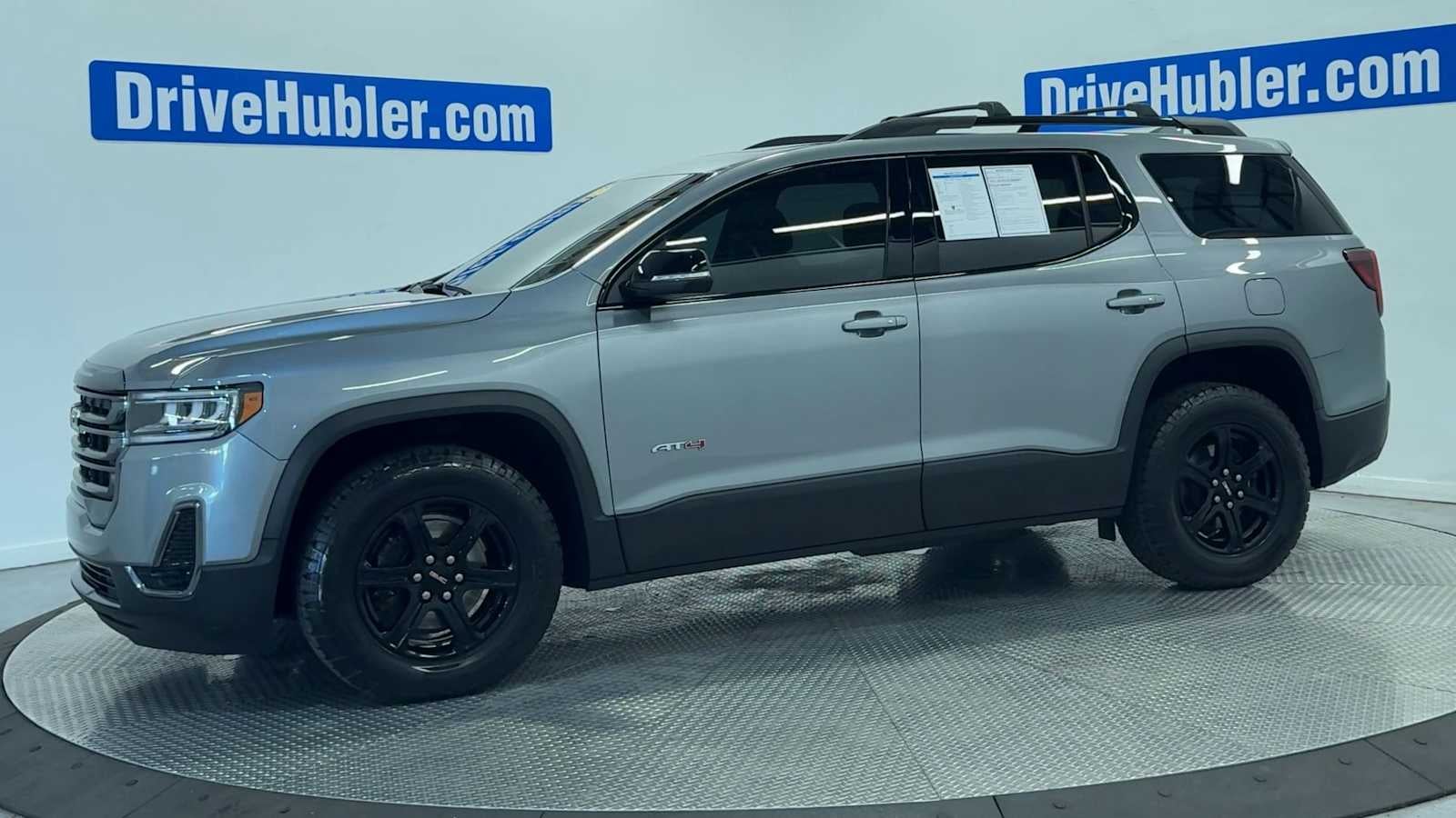 2023 GMC Acadia AT4