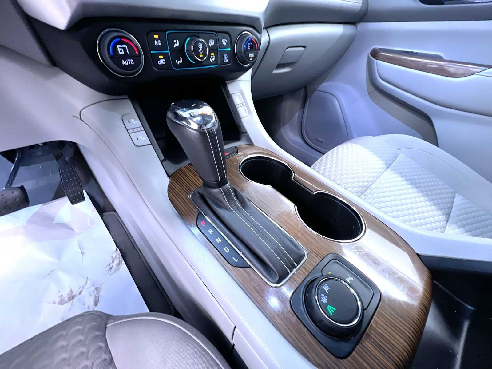 2019 GMC Acadia SLE