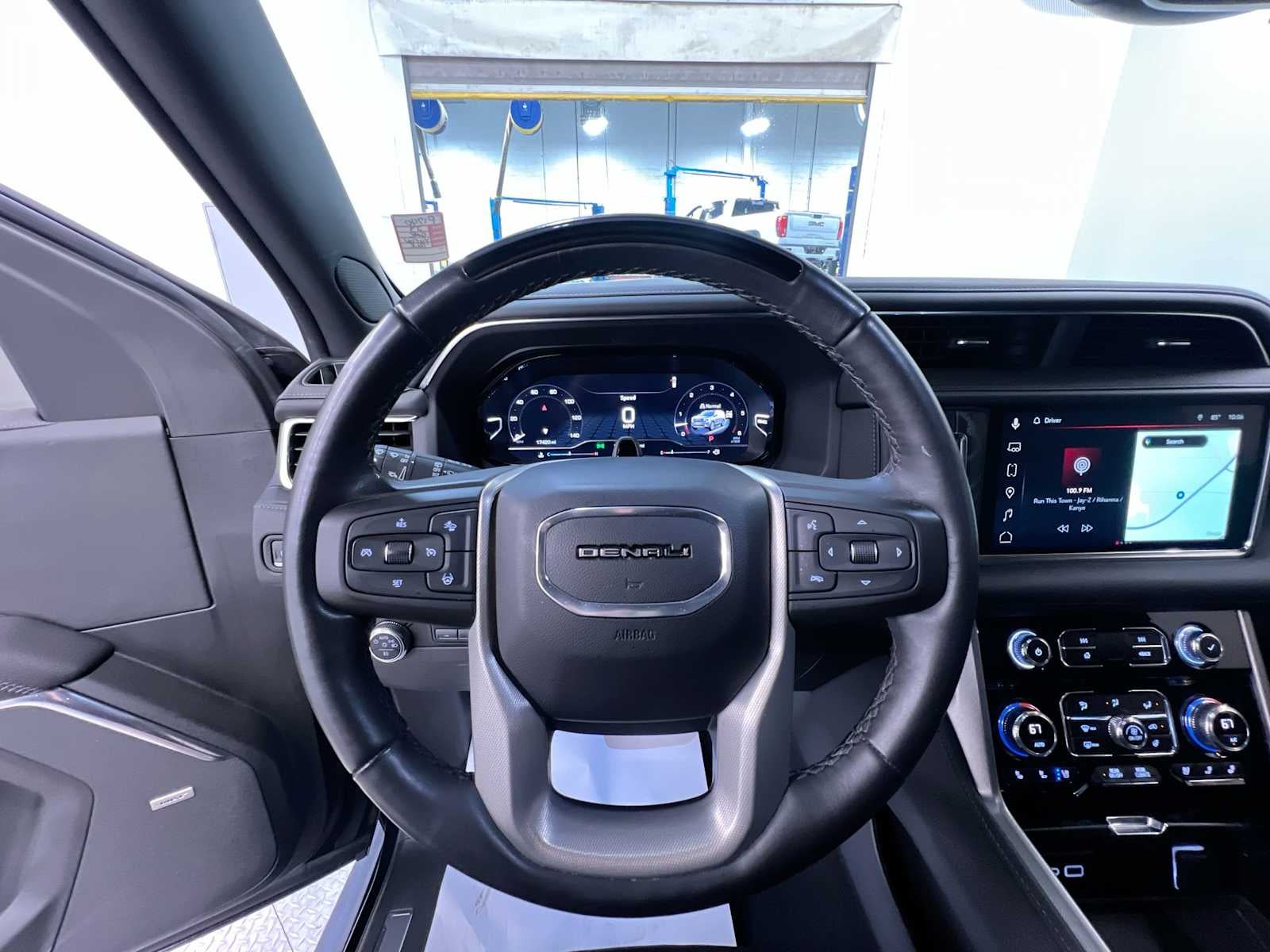 2023 GMC Yukon Denali Denali