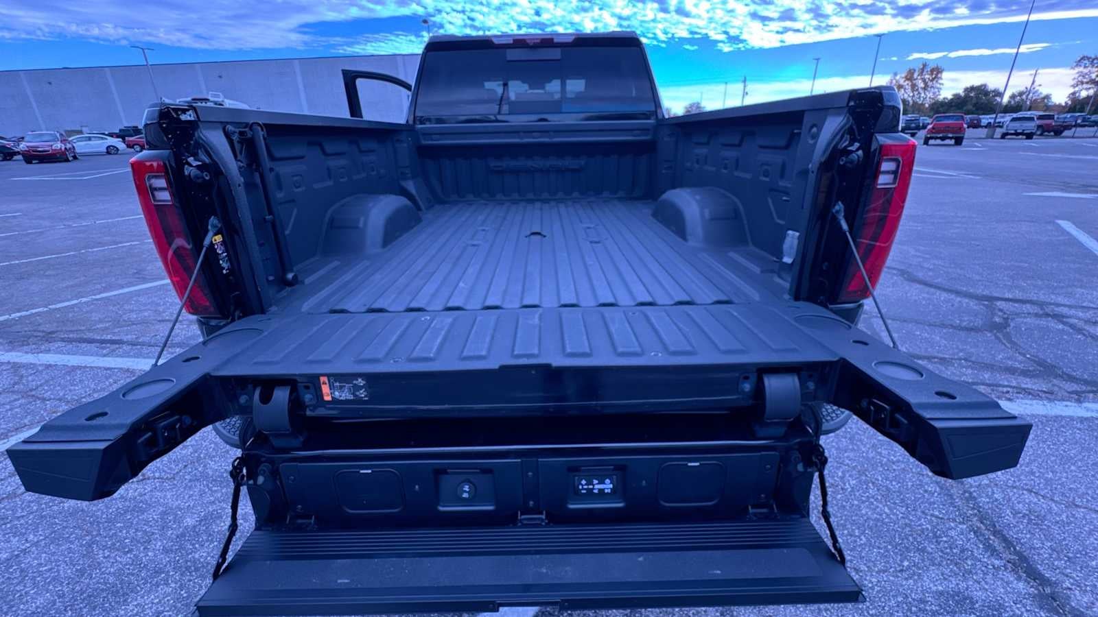 2024 GMC Sierra 3500HD Denali Ultimate