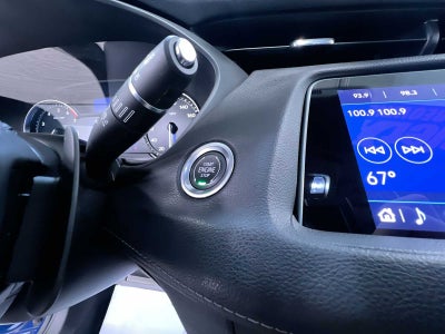 2021 Cadillac XT4 AWD Premium Luxury