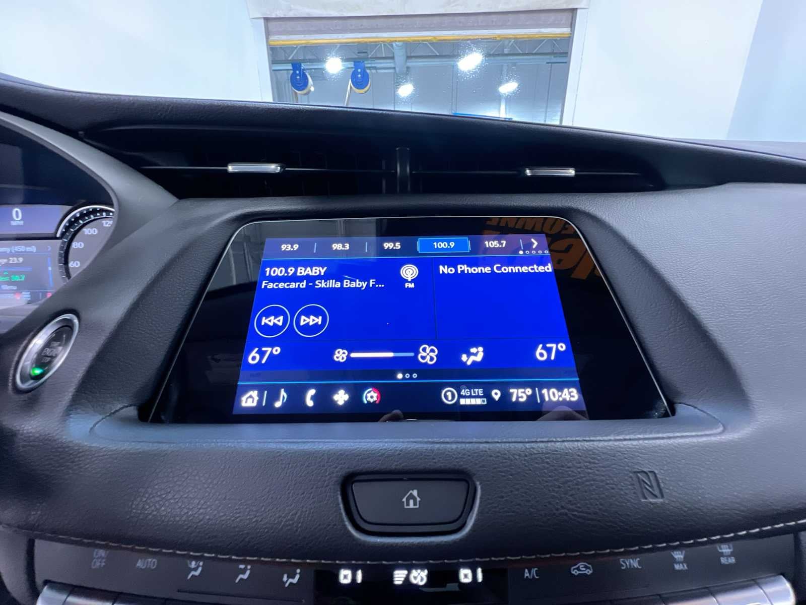 2021 Cadillac XT4 AWD Premium Luxury